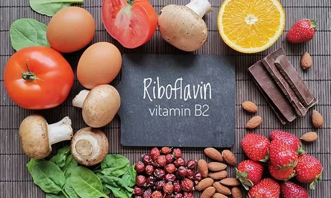 Vitamin B2 (Riboflavin) Tác dụng, Khuyến nghị & Danh sách thực phẩm giàu Riboflavin